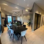 Luxury For Large Groups-tromsdalen- Free Indoor Parking * Tromsdalen