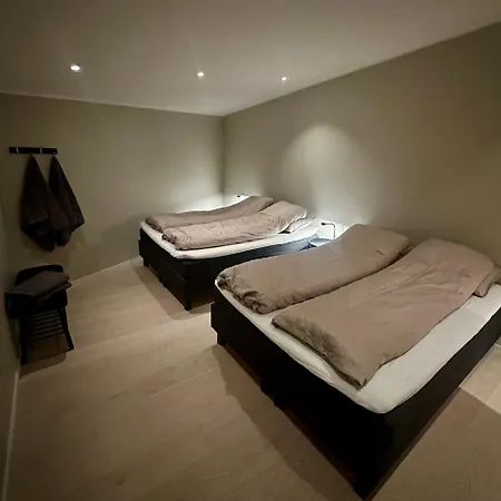 Luxury For Large Groups-tromsdalen- Free Indoor Parking 아파트 *