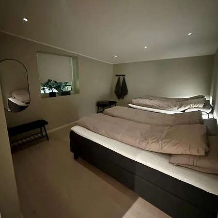 Luxury Apartment For Large Groups-Tromsdalen- Free Indoor Parking *