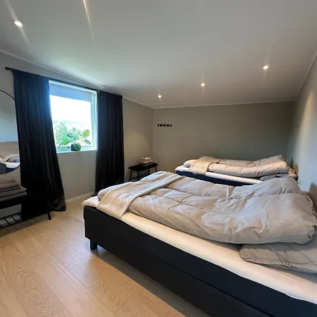 Luxury For Large Groups-tromsdalen- Free Indoor Parking 아파트 Tromsdalen