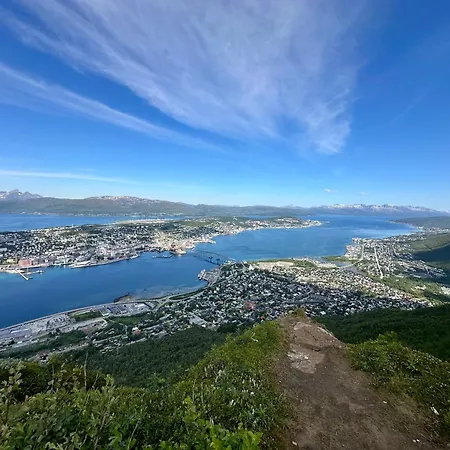 Luxury For Large Groups-tromsdalen- Free Indoor Parking Tromsdalen