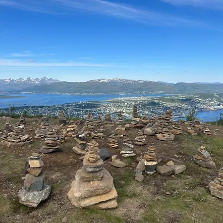 Luxury For Large Groups-tromsdalen- Free Indoor Parking *