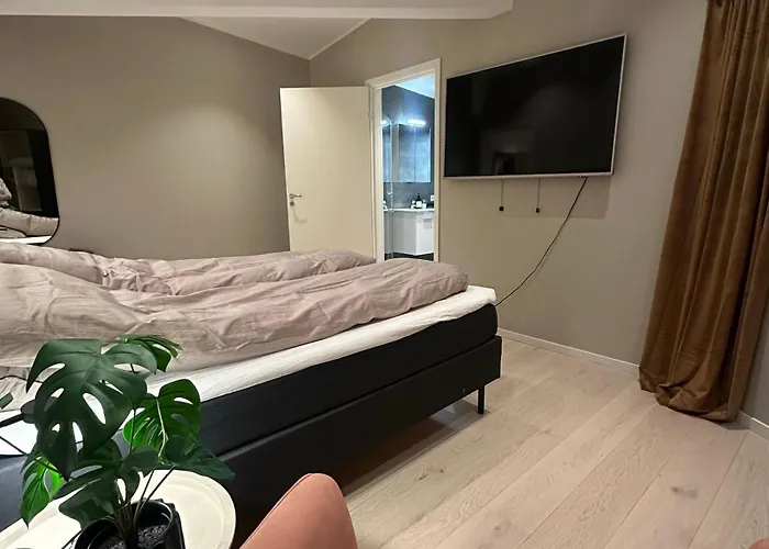 Lägenhet Luxury For Large Groups-tromsdalen- Free Indoor Parking *